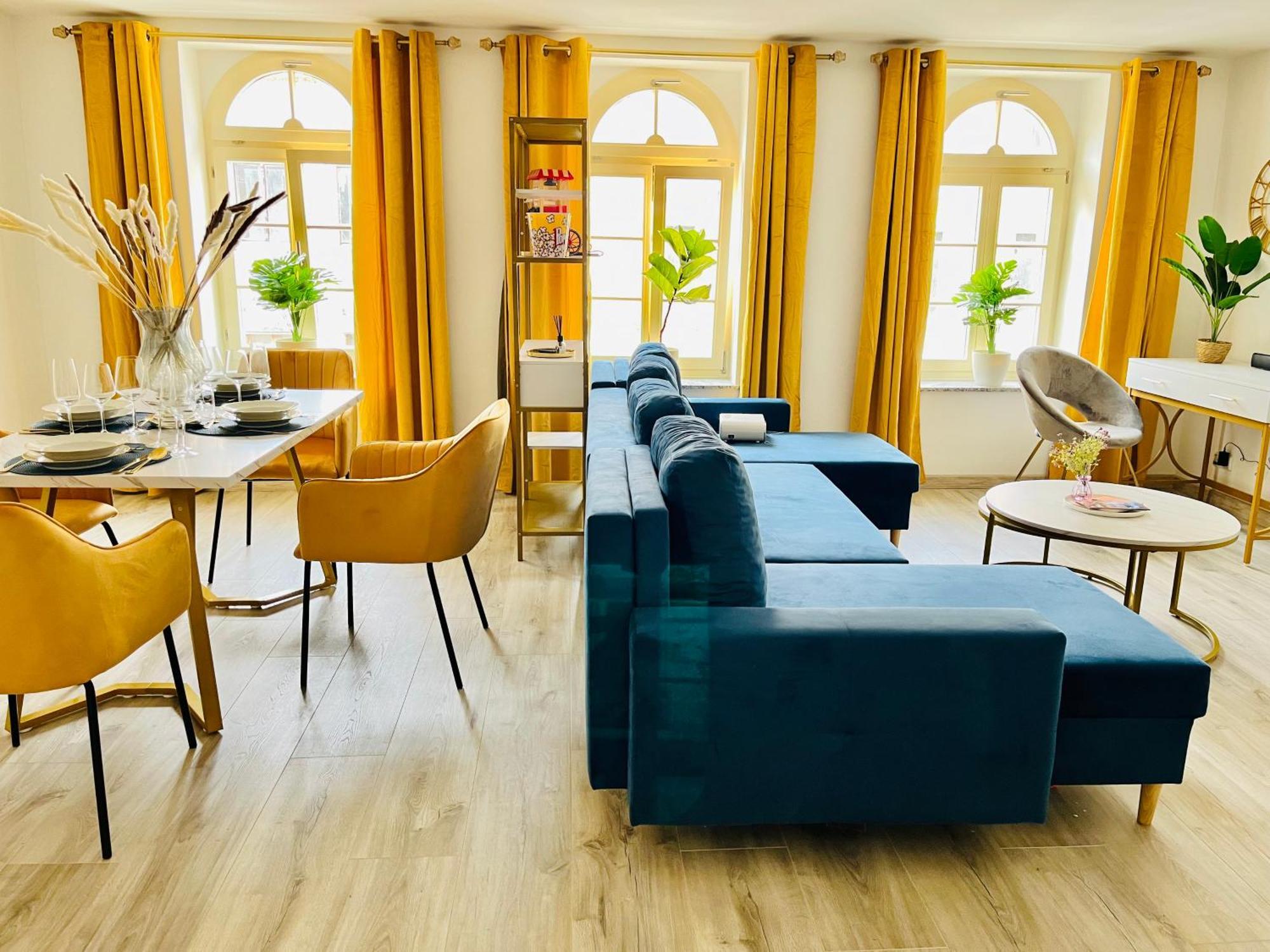 Filmap-Charmant-Modern-Zentral-Balkon-Beamer-Spieletisch Görlitz Eksteriør billede