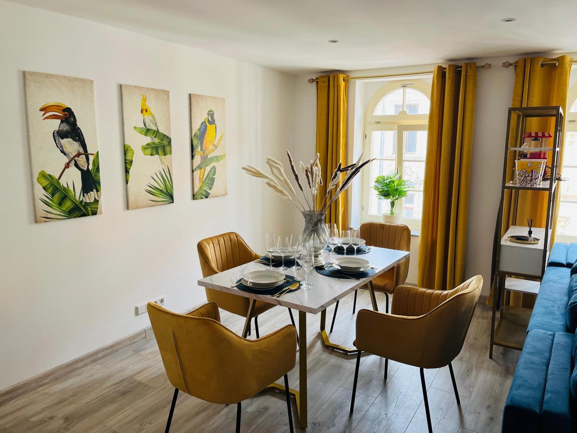 Filmap-Charmant-Modern-Zentral-Balkon-Beamer-Spieletisch Görlitz Eksteriør billede
