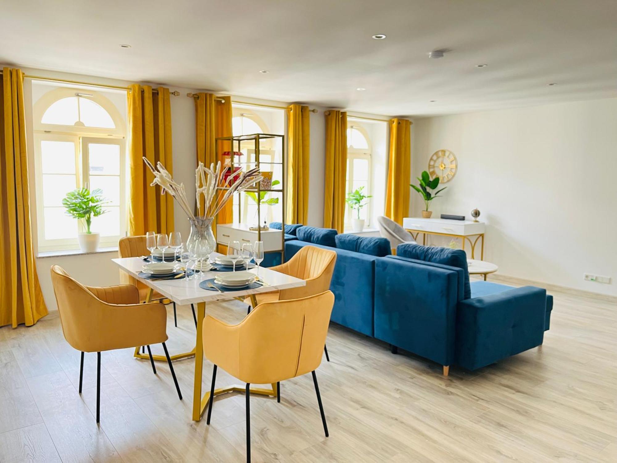 Filmap-Charmant-Modern-Zentral-Balkon-Beamer-Spieletisch Görlitz Eksteriør billede