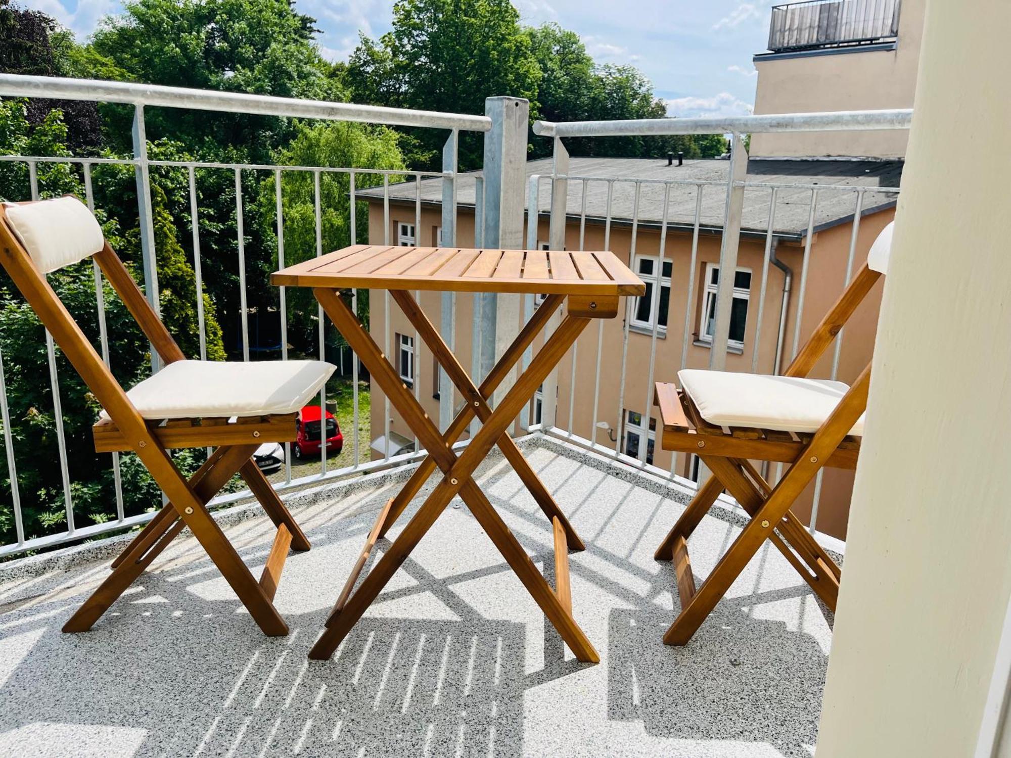Filmap-Charmant-Modern-Zentral-Balkon-Beamer-Spieletisch Görlitz Eksteriør billede